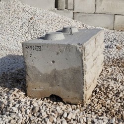 Deco. 4x2x2 Brickfaced Stacker
