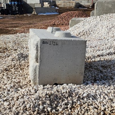 Deco. 4x2x2 Pillowfaced (R) Stacker
