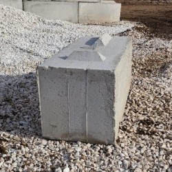 Concrete Block "T" 5'x2'x2'