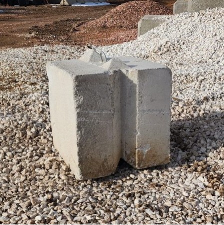 Concrete Block 2'x2'x2'