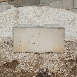 Concrete Block 4'x2'x2'