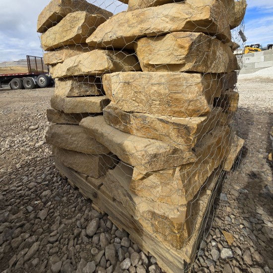 Roman Natural Stone Ledge (pallet)