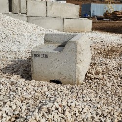 Deco. 4x2x2 (R) Wedge Cap