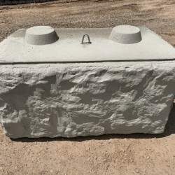 Deco. 4x2x2 Chiseled Stacker