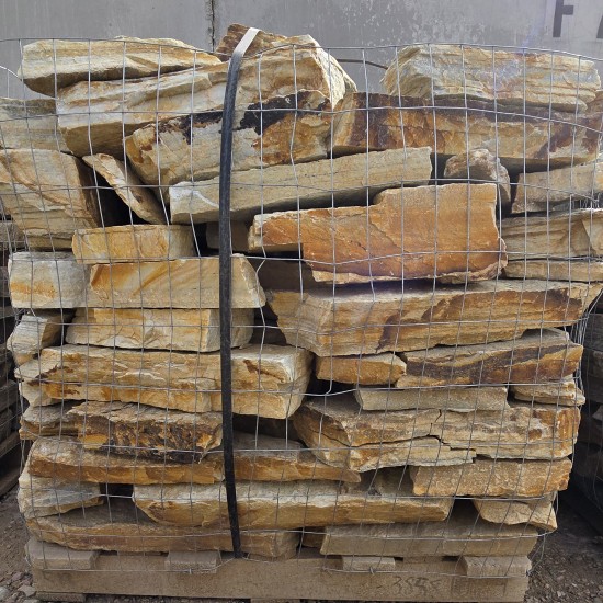 3-8" Buried Treasure Flagstone - Edging Builders