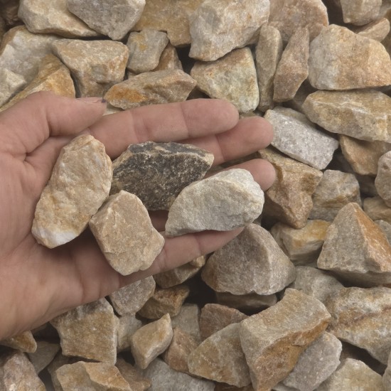 1 1/2" Wild Desert Gravel