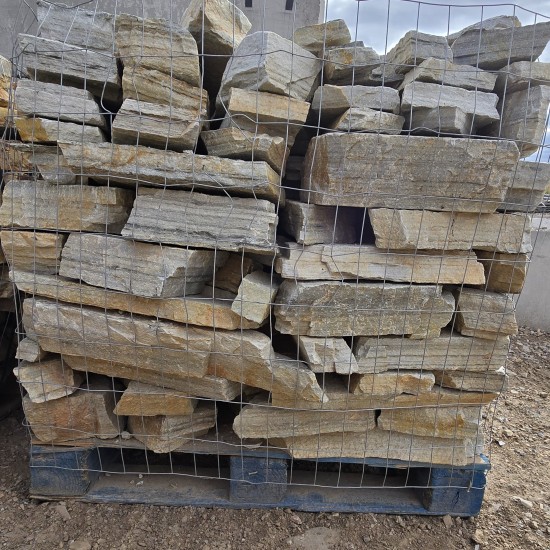 3-8" Silver Shores Flagstone - Edging Builders