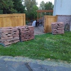 Red Cliff Flagstone 1 - 2"